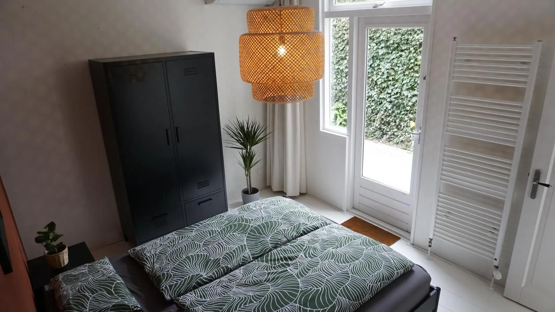 Apartment 'T Onderhuis In Delft Netherlands